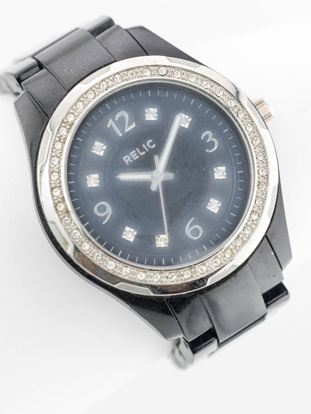 Relic Starla ZR11891 Black Crystal Bezel Quartz Analog Women's Watch New Battery